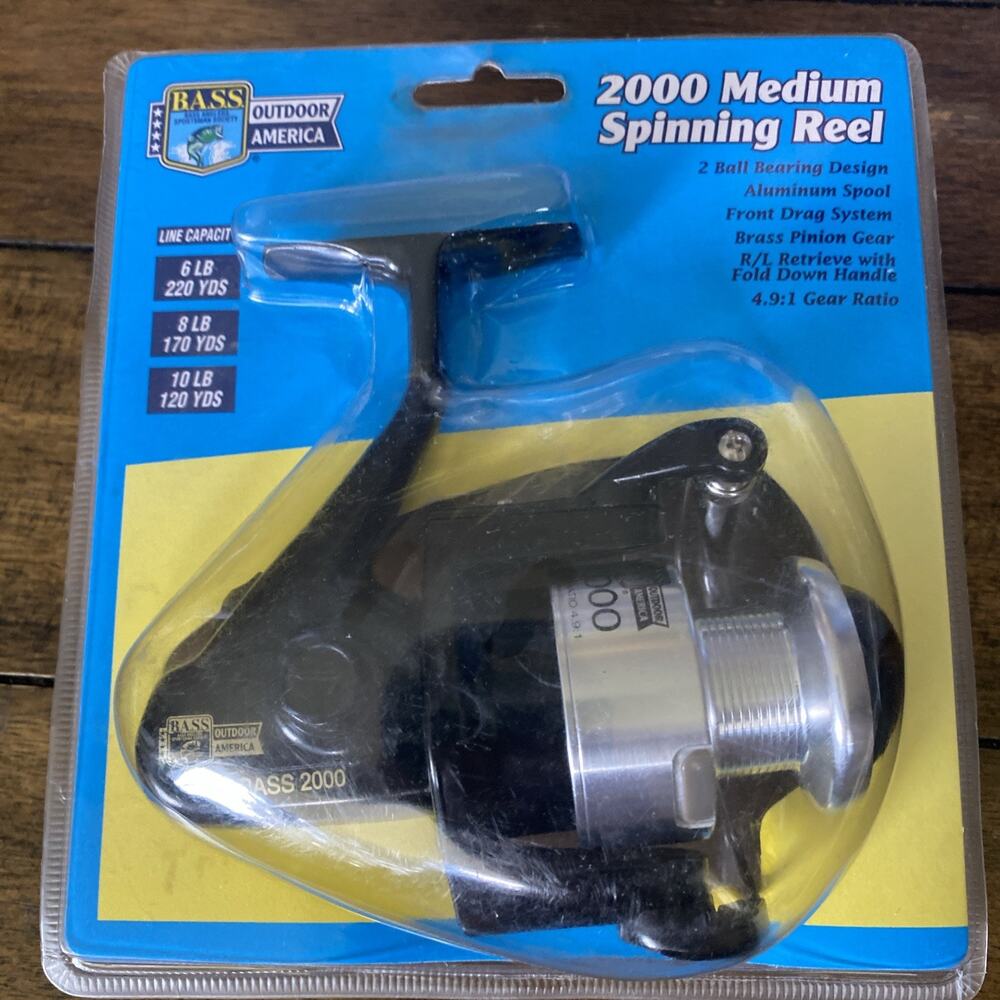 BASS 2000 Outdoor America Model 2000 Spinning Reel In Blister Package